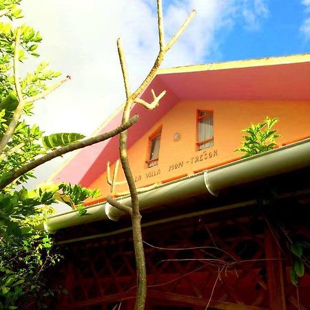 La Villa Mon Tresor Port Mathurin Eksteriør billede